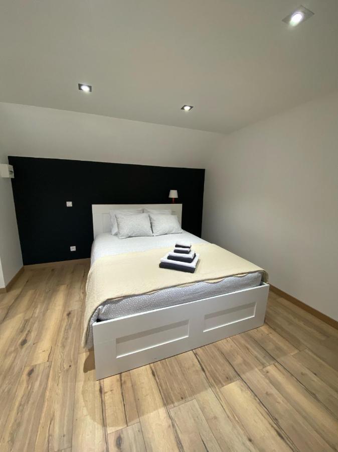 Chambre D'Hotes La Chaiserie Romeries Екстер'єр фото